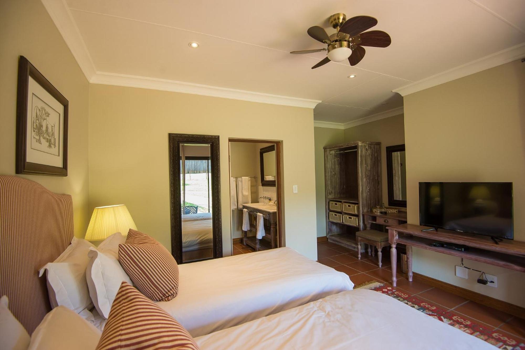 African Hills Safari Lodge & Spa 마갈리스버그 외부 사진