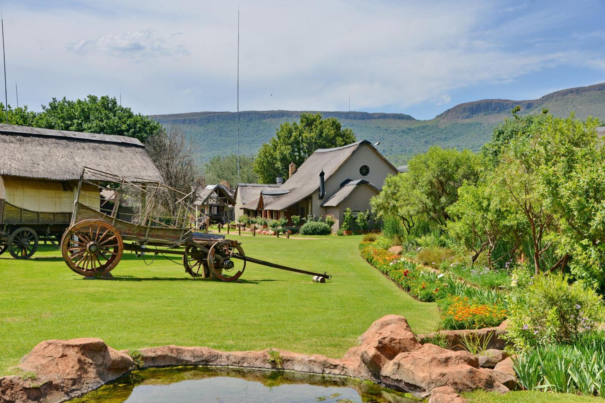 African Hills Safari Lodge & Spa 마갈리스버그 외부 사진